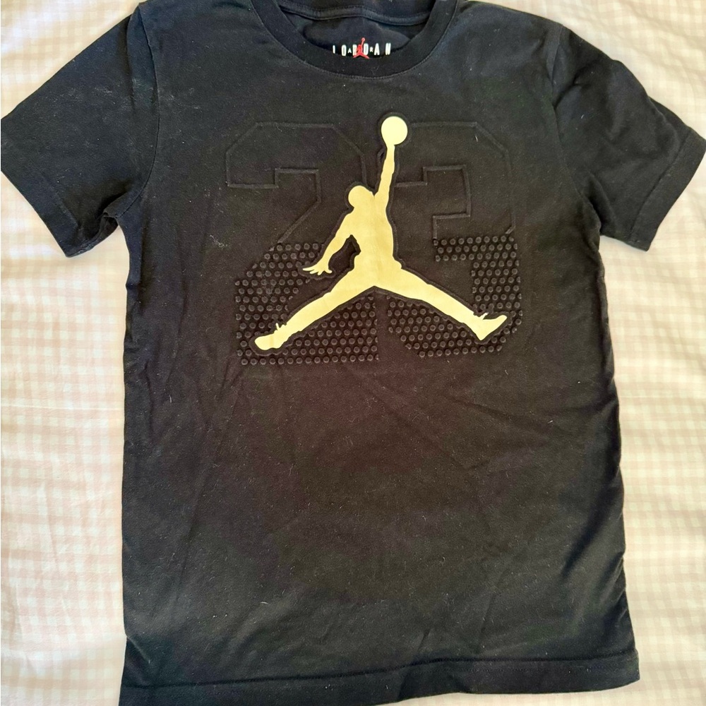 Jordan Graphic T-Shirt Big Kid size S, like-new condition